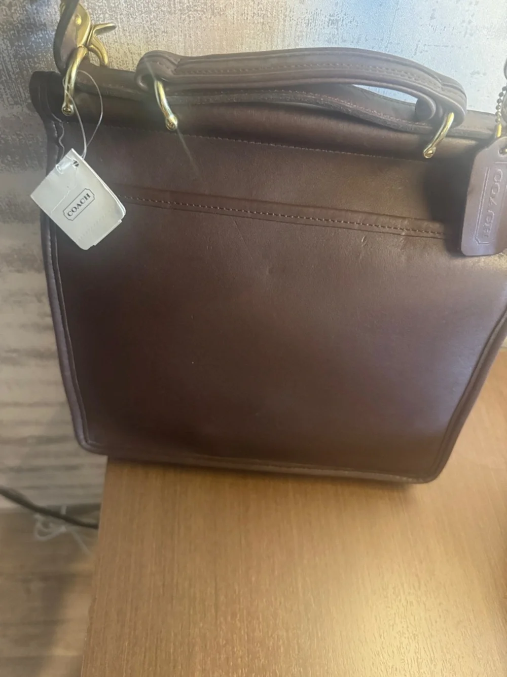 Classic Coach Willis Bag (Style #9927) Vintage - Make that Offer! It Still New! - Picture 6 of 14